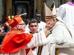 Carlos Castillo asumió como cardenal del Perú