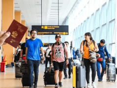 El 96% de los universitarios peruanos considera emigrar al extranjero