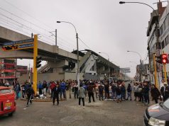 Transportistas bloquean el acceso a San Juan de Lurigancho tras ola de extorsiones y ataques contra choferes