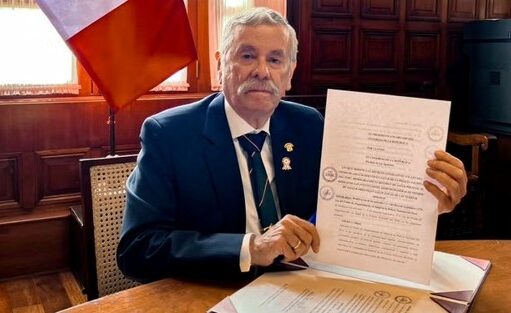 La justicia detrás del uniforme
