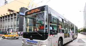 Paro de transportistas afecta a usuarios del Metropolitano
