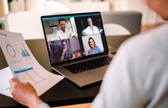 Empresas privadas implementan el teletrabajo durante la cumbre APEC