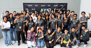 Jóvenes peruanos revolucionan la tecnología en la AYNI Hackathon 40 equipos se clasificaron para competir simultáneamente en 4 ciudades para abordar 3 desafíos con un objetivo común. Foto: GanaMás