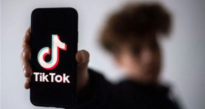TikTok prohíbe los filtros de belleza para menores de 18 años a nivel global TikTok prohíbe los filtros de belleza para menores de 18 años a nivel global