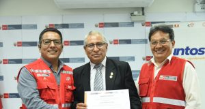 Programa Juntos y Dirección Regional de Educación suman esfuerzos para promover educación de calidad autoridades