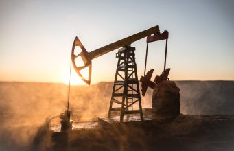 El precio del petróleo vuelve a disminuir tras disiparse tensiones en Medio Oriente
