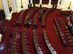 Elecciones 2026: Congresistas buscan “repetir plato” en el Senado