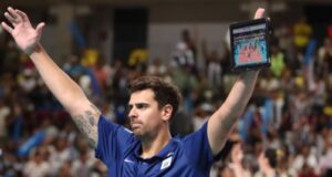 La FPV falla a favor de Universitario en el clásico del vóley peruano