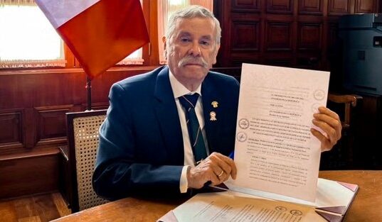 La justicia detrás del uniforme